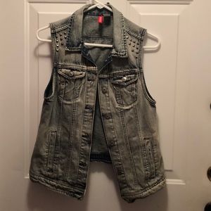 Jean Jacket with studs